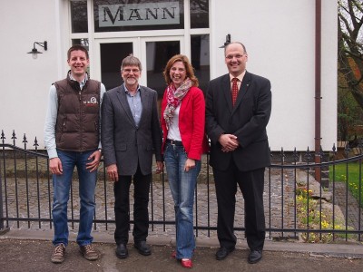 Sabine Bätzing-Lichtenthäler besucht die Wäller Energie eG